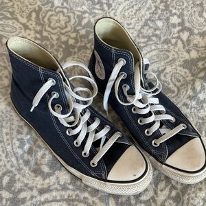 Converse Women's Navy Blue High-Top Sneakers